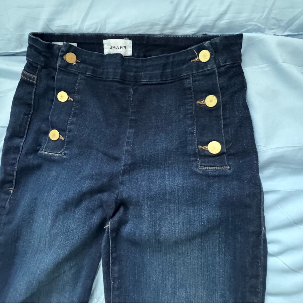 Frame Jeans.